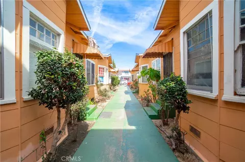 426 E 17th, Long Beach, CA 90813 photo 3