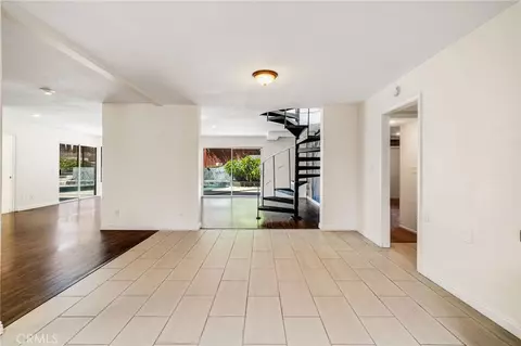 Living - 11610 Cornell Ave, Riverside, CA 92507 photo 4 of 9