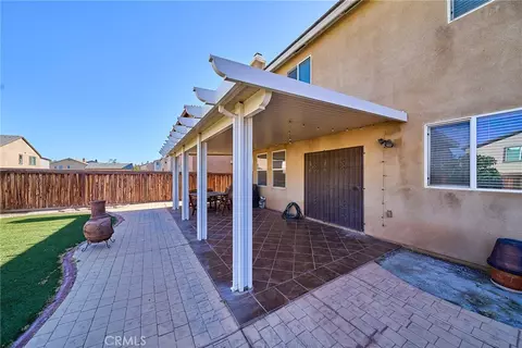 Exterior - 10249 Jennifer, Hesperia, CA 92345 photo 7 of 8