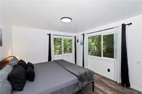 Bedroom - 25005 Basel Dr, Crestline, CA 92325 photo 1 of 8
