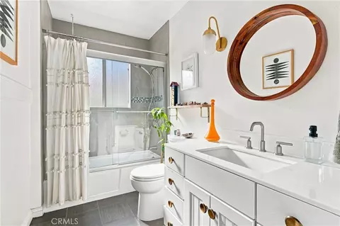 Bath - 3855 E Wilton, Long Beach, CA 90804 photo 1 of 2
