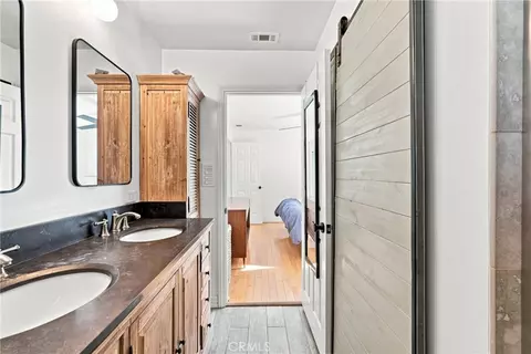 Entry Way - 3855 E Wilton, Long Beach, CA 90804 photo 1 of 1