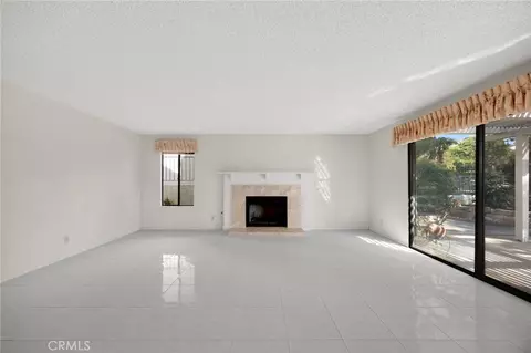 Living - 404 Sand Canyon Way, Brea, CA 92821 photo 3 of 5