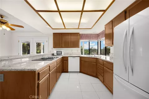 Kitchen - 404 Sand Canyon Way, Brea, CA 92821 photo 1 of 2