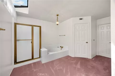 Bath - 404 Sand Canyon Way, Brea, CA 92821 photo 1 of 3