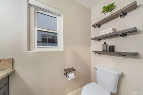 Bath - 4040 E 6th, Long Beach, CA 90814 photo 1 of 8