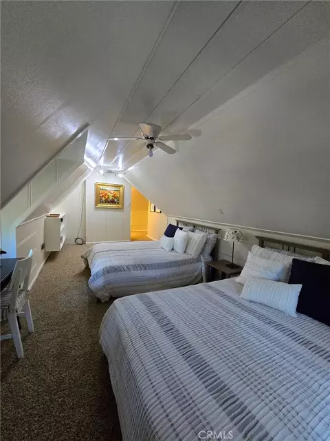 Bedroom - 1013 Mocking Bird, Wrightwood, CA 92397 photo 3 of 10