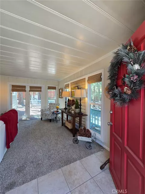 Entry Way - 1013 Mocking Bird, Wrightwood, CA 92397 photo 3 of 5