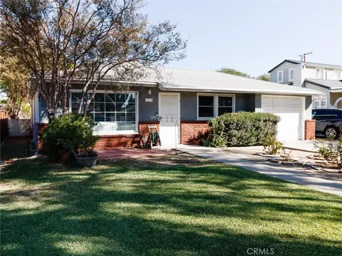 1227 Grove, Fullerton, CA 92831