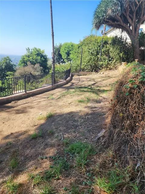 Exterior - 502 Mesa, Monrovia, CA 91016 photo 8 of 10
