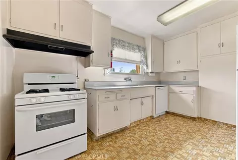 Kitchen - 1803 N Studebaker, Long Beach, CA 90815 photo 2 of 5