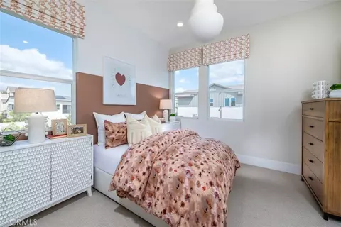 Bedroom - 212 Briar Moon, Irvine, CA 92618 photo 2 of 4