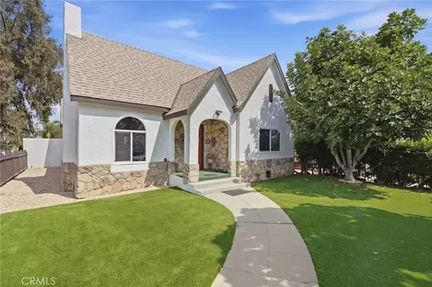 655 W 112th St, Los Angeles, CA 90044