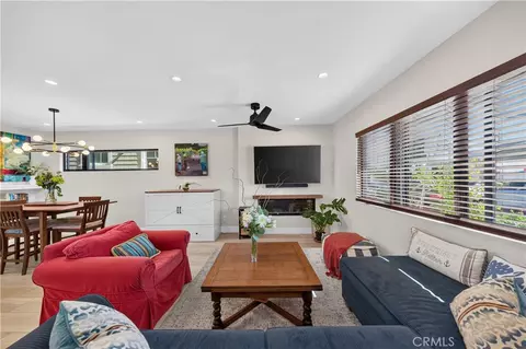 Living - 5725 E Ocean, Long Beach, CA 90803 photo 4 of 4