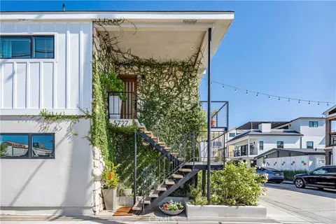 Exterior - 5725 E Ocean, Long Beach, CA 90803 photo 6 of 6