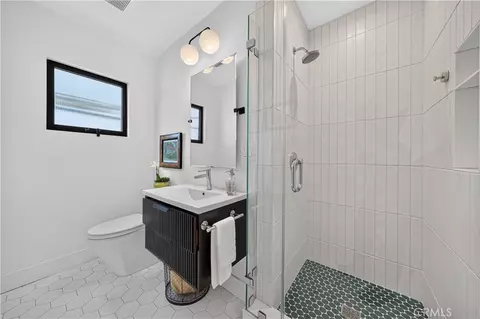 Bath - 5725 E Ocean, Long Beach, CA 90803 photo 1 of 6