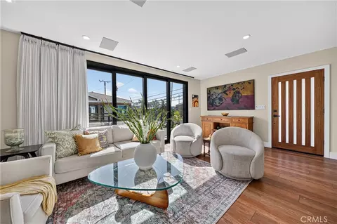 Living - 5725 E Ocean, Long Beach, CA 90803 photo 1 of 4