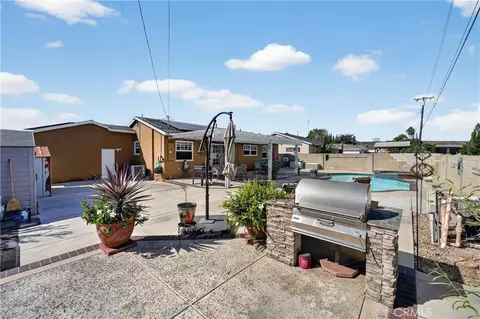 Exterior - 6821 Santee, Westminster, CA 92683 photo 11 of 13