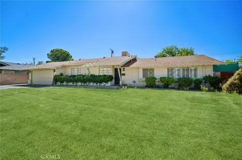 Exterior - 1112 E Avenue J4, Lancaster, CA 93535 photo 6 of 6