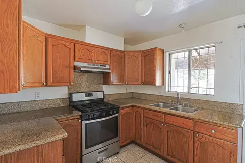 Kitchen - 1019 E 21st, Long Beach, CA 90806 photo 1 of 1