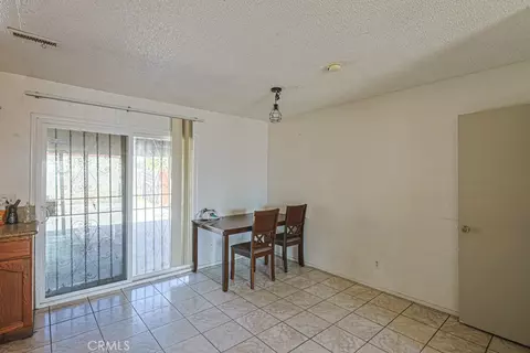 Dining - 1019 E 21st, Long Beach, CA 90806 photo 1 of 1