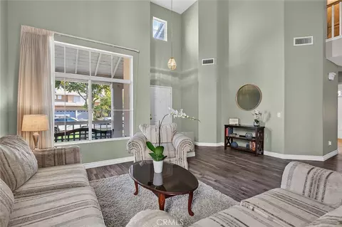 Living - 1040 Trailview Ln, Corona, CA 92881 photo 2 of 4