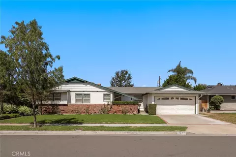 2439 E Paradise Rd, Anaheim, CA 92806