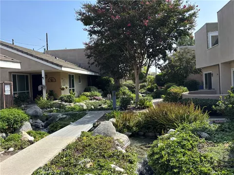 Exterior - 10746 Knott Ave, Stanton, CA 90680 photo 5 of 11