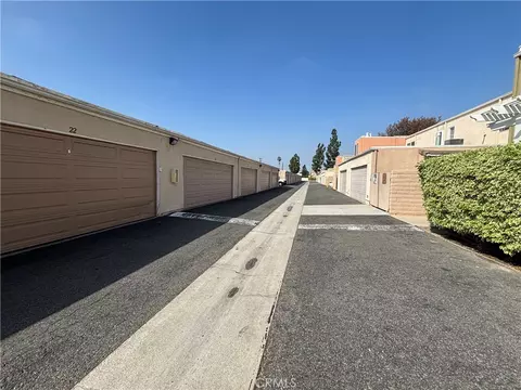 Exterior - 10746 Knott Ave, Stanton, CA 90680 photo 10 of 11