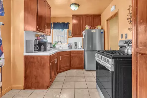 Kitchen - 3023 E 64th St, Long Beach, CA 90805 photo 1 of 1