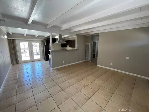 Living - 1110 Pueblo, Barstow, CA 92311 photo 2 of 3