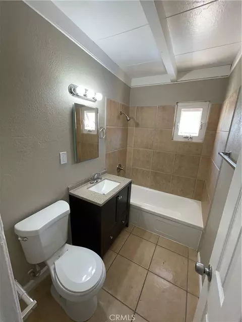 Bath - 1110 Pueblo, Barstow, CA 92311 photo 2 of 2