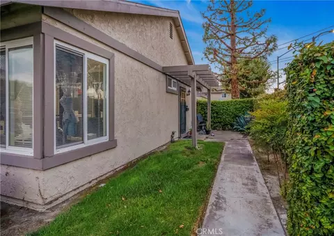 2900 Bradford Pl #A, Santa Ana, CA 92707