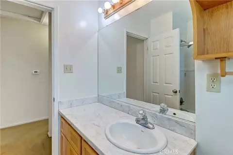 Bath - 429 Catalpa Ave, Brea, CA 92821 photo 4 of 4