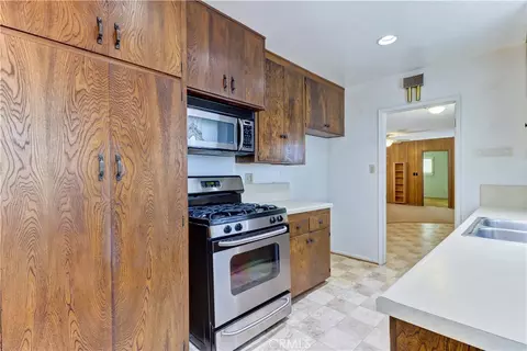 Kitchen - 429 Catalpa Ave, Brea, CA 92821 photo 2 of 2