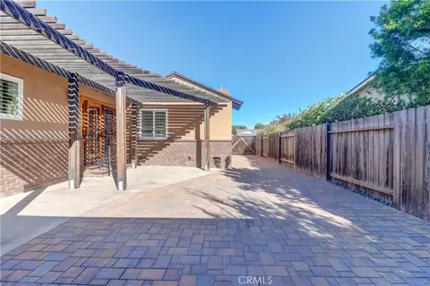 Exterior - 429 Catalpa Ave, Brea, CA 92821 photo 3 of 6