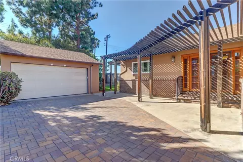 Exterior - 429 Catalpa Ave, Brea, CA 92821 photo 4 of 6