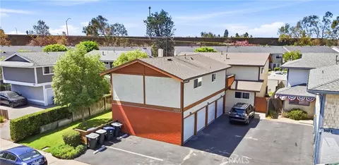 3029 Jeffrey Dr, Costa Mesa, CA 92626