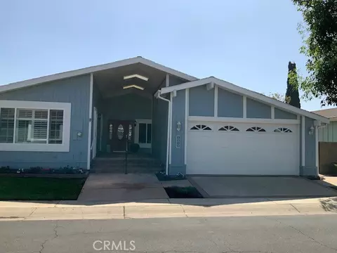 1512 Canyon Lk, Santa Ana, CA 92705