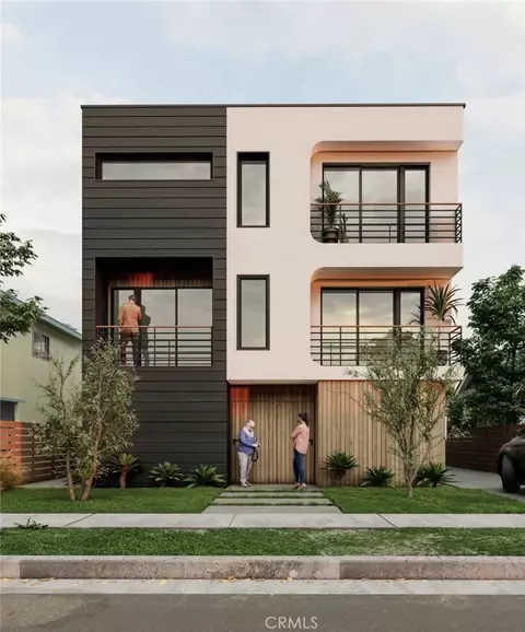 2214 S Spaulding, Los Angeles, CA 90016