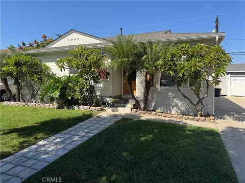 2513 Greentop, Lakewood, CA 90712
