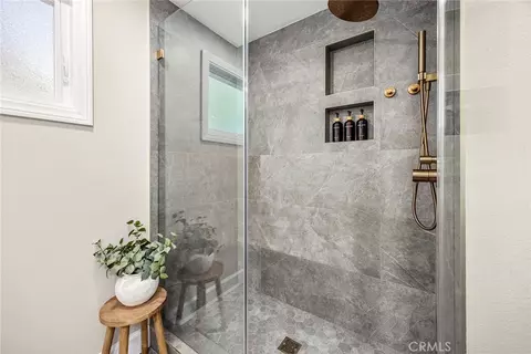 Bath - 2100 Yucca Ave, Fullerton, CA 92835 photo 6 of 6