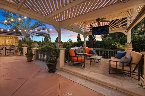 Exterior - 2100 Yucca Ave, Fullerton, CA 92835 photo 14 of 16