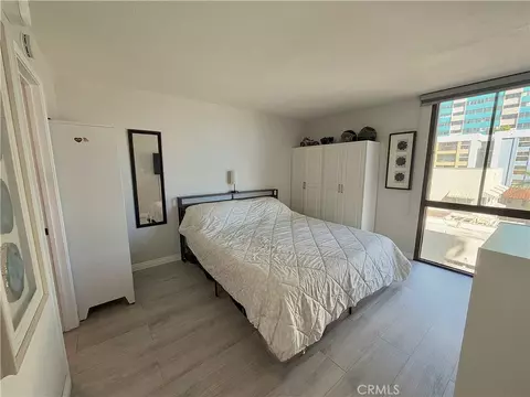 Bedroom - 1750 E Ocean #404, Long Beach, CA 90802 photo 1 of 8