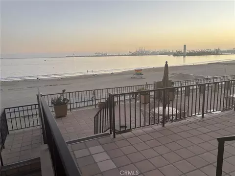 View/Area - 1750 E Ocean #404, Long Beach, CA 90802 photo 10 of 15