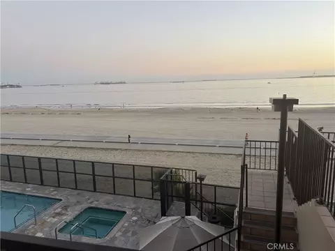 View/Area - 1750 E Ocean #404, Long Beach, CA 90802 photo 8 of 15