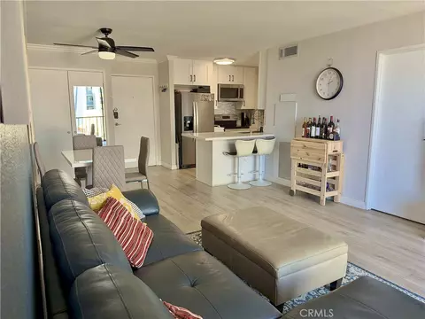Living - 1750 E Ocean #404, Long Beach, CA 90802 photo 4 of 5