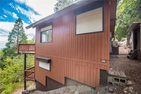 Exterior - 24 Fredalba, Running Springs, CA 92382 photo 5 of 8