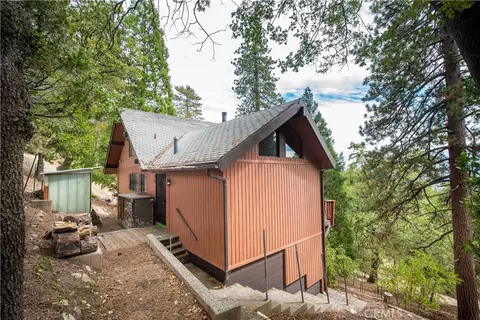 Exterior - 24 Fredalba, Running Springs, CA 92382 photo 4 of 8