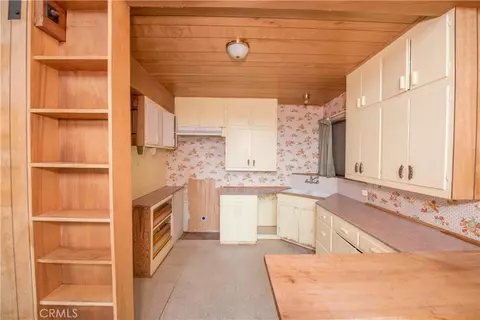 Kitchen - 24 Fredalba, Running Springs, CA 92382 photo 1 of 4